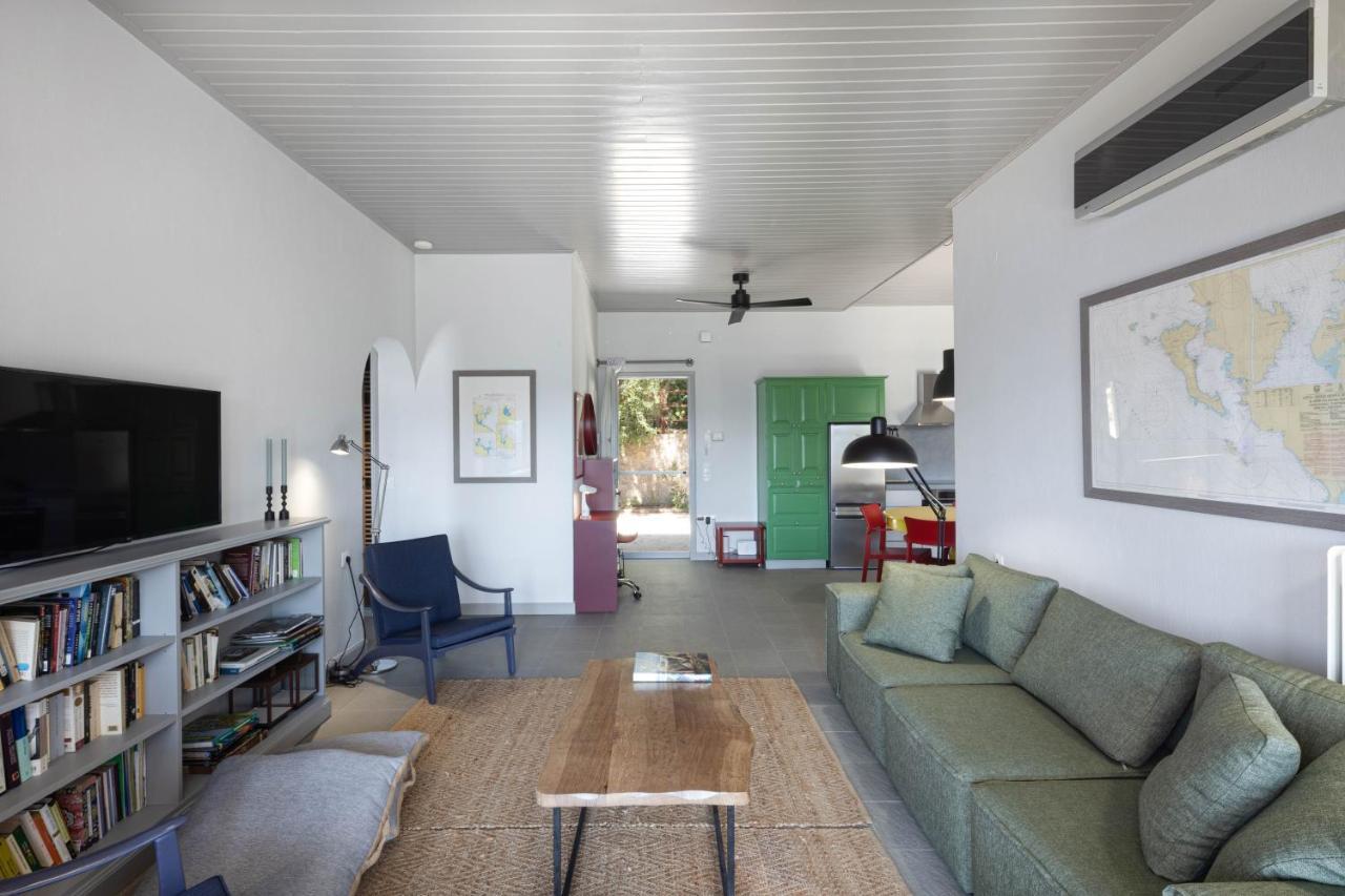 Paleokastritsa Red Gate Flat Apartment Luaran gambar